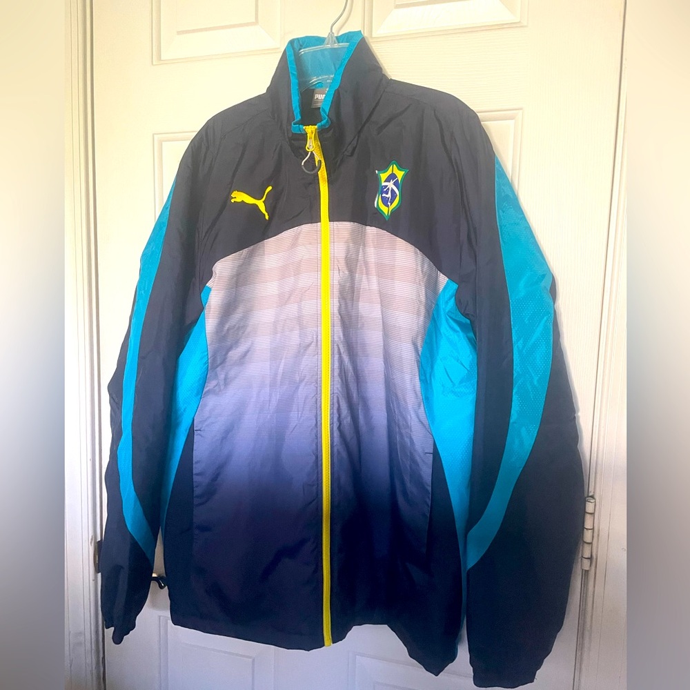 PUMA Men’s warm up suit- Men’s size Large